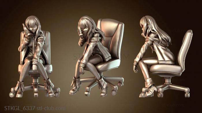 Статуэтки девушки Курису Макисе