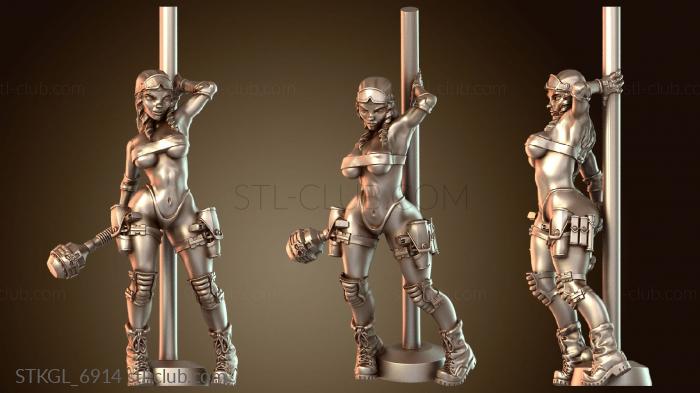 Статуэтки девушки —