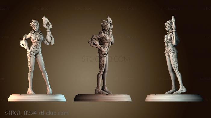 Статуэтки девушки STKGL_8394