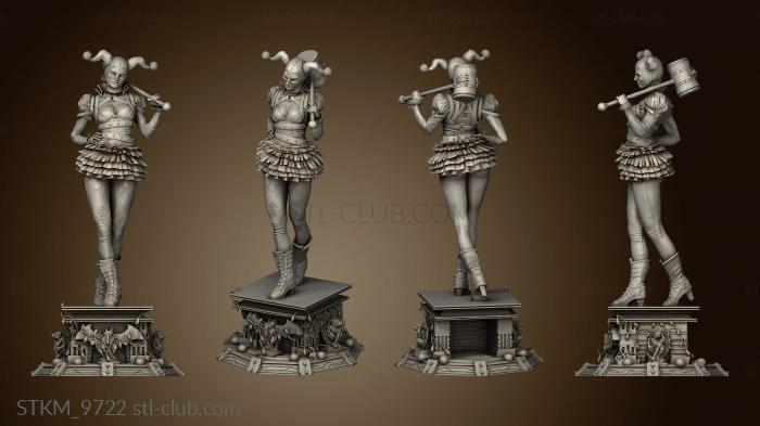 Harley Quinn Sculpture