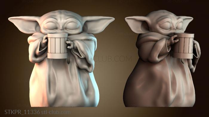 Статуэтки упрощенные Малыш Йода держит кружку пива