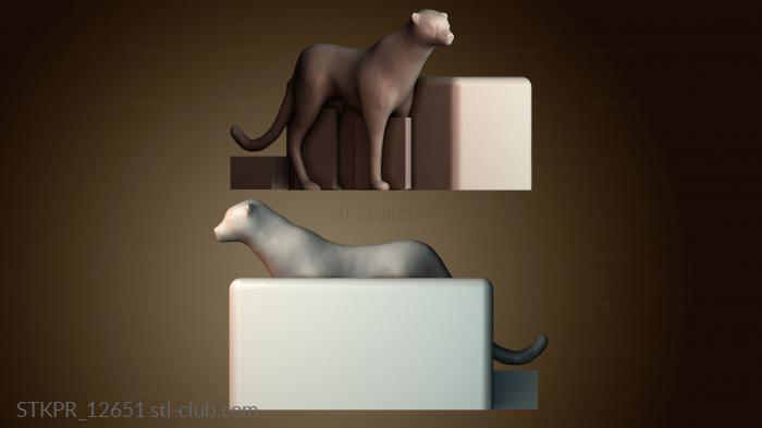 Скульптура белого медведя