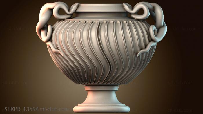 Ваза со змеиными ручками