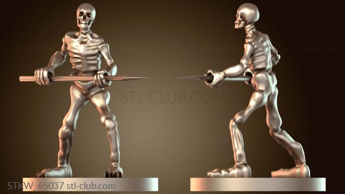 Скелет с копьем старый