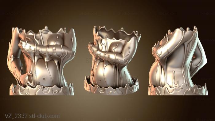 Расплавленная ваза «Беременное божество»