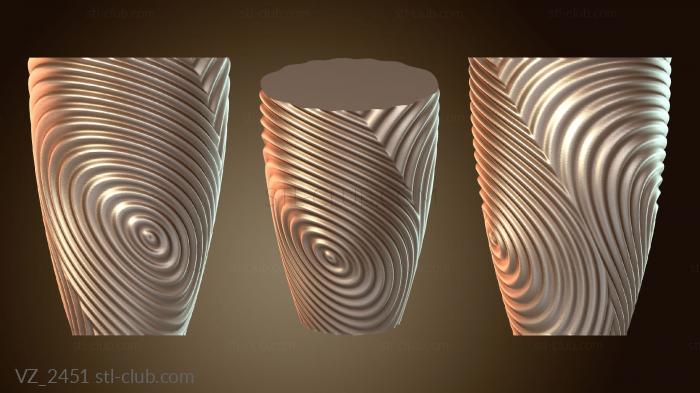 Ваза скручена плотной рябью